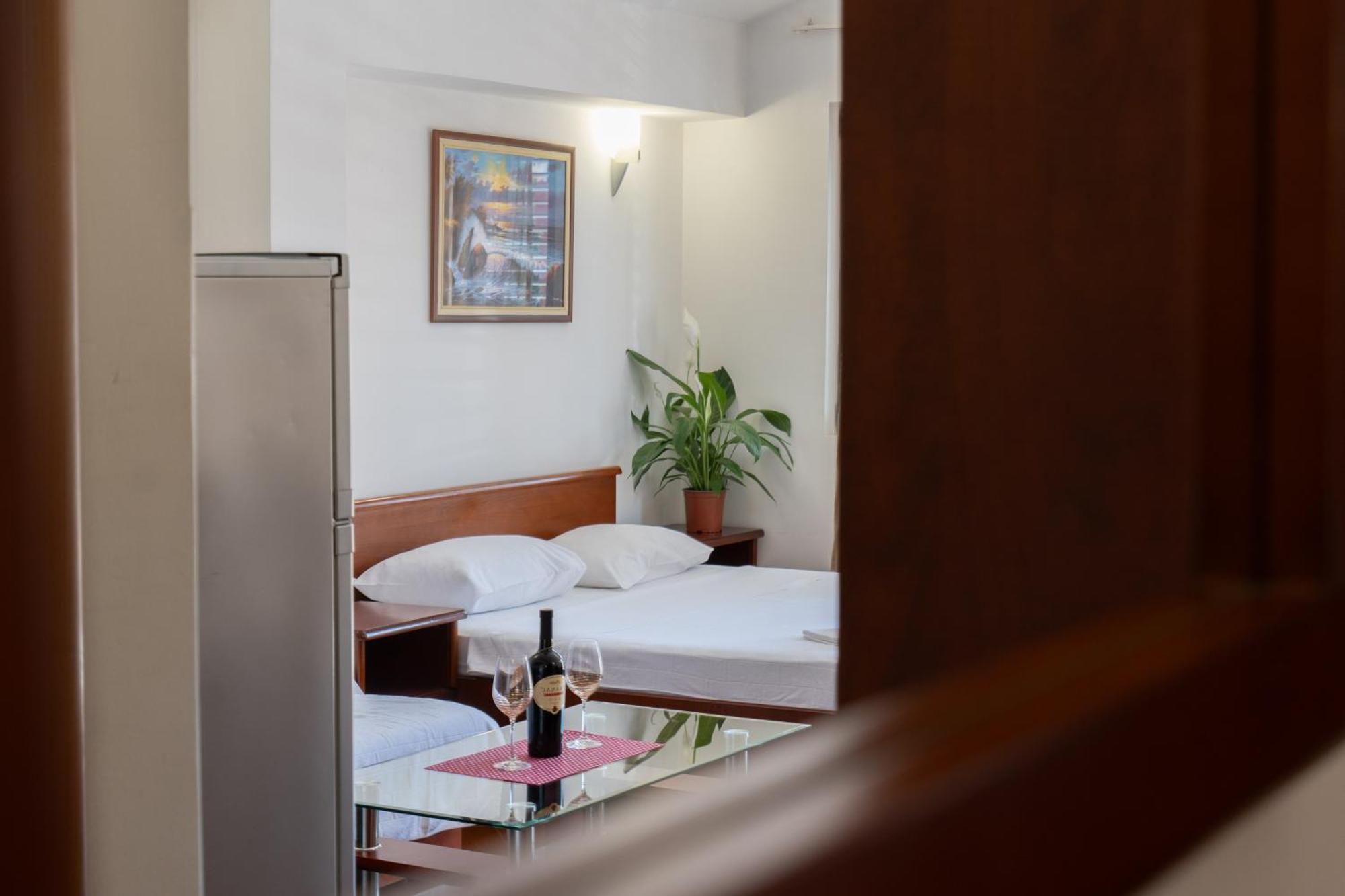 Sms Apartment Budva