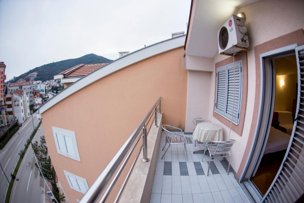 Apartment Sms *