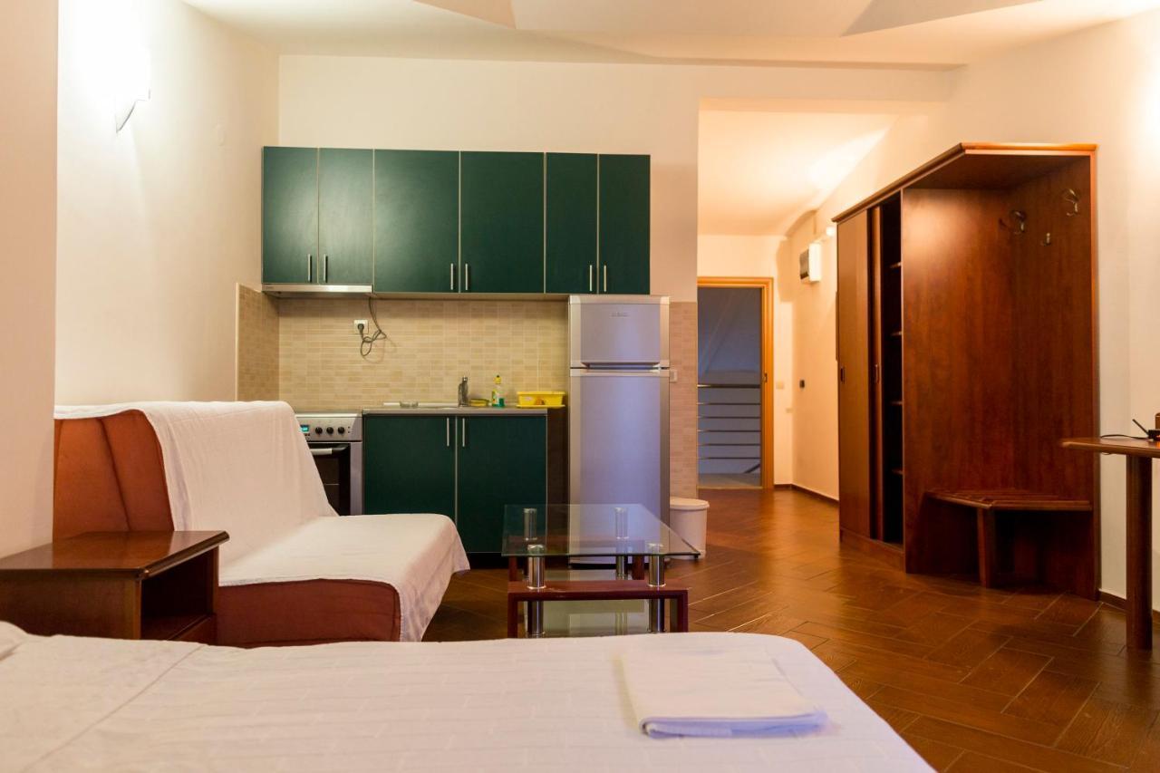 Apartment Sms