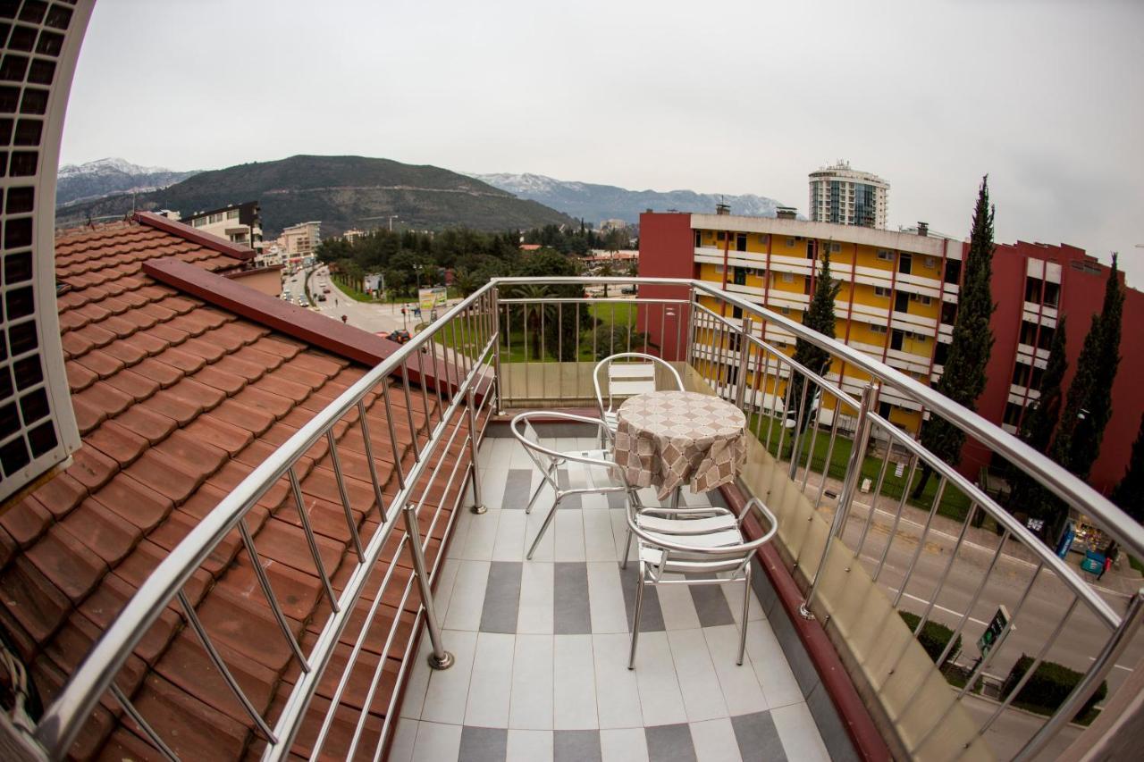 Apartment Sms *